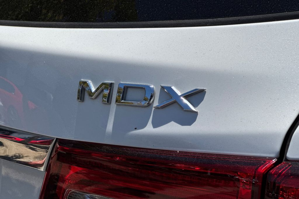 Used 2020 Platinum White Pearl Acura Technology image 31