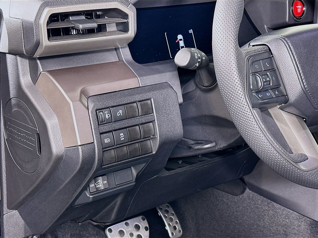 Thumbnail: 2024 Toyota Tacoma - 10