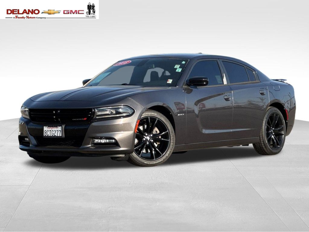 Gray (Granite Crystal Metallic Clearcoat) 2018 Dodge Charger Sedan Rear-Wheel Drive 8-Speed Automatic