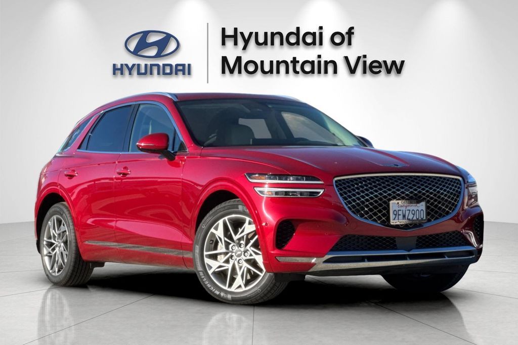 2023 GENESIS GV70 Standard's photo