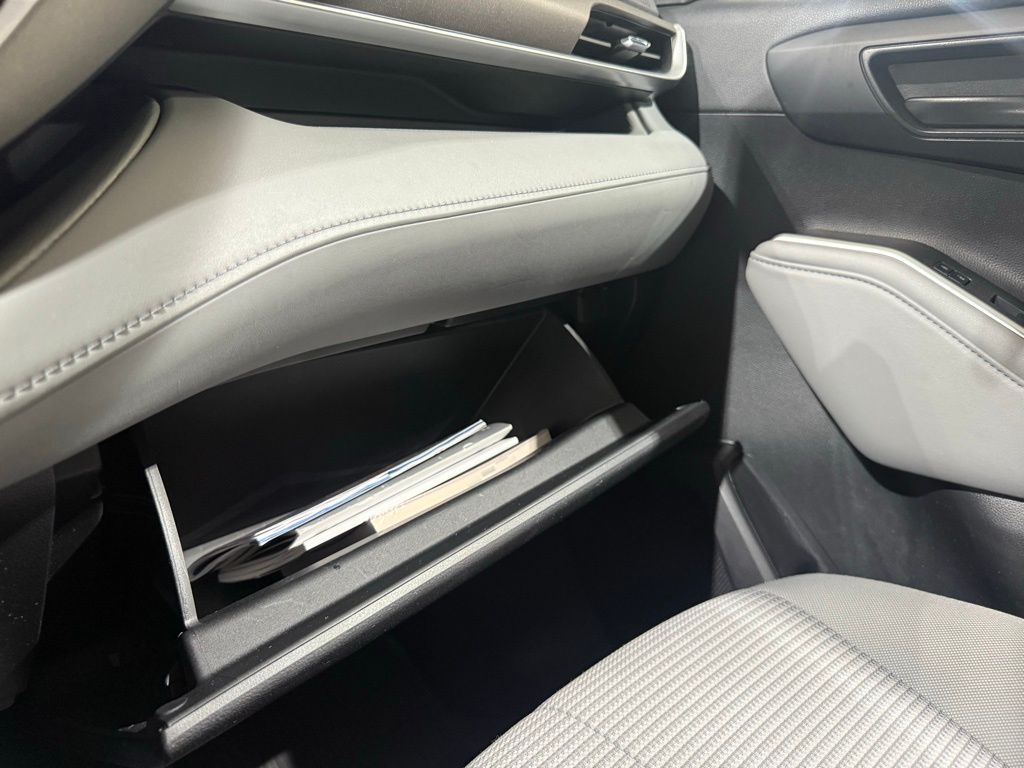 2023 Toyota Highlander LE 30