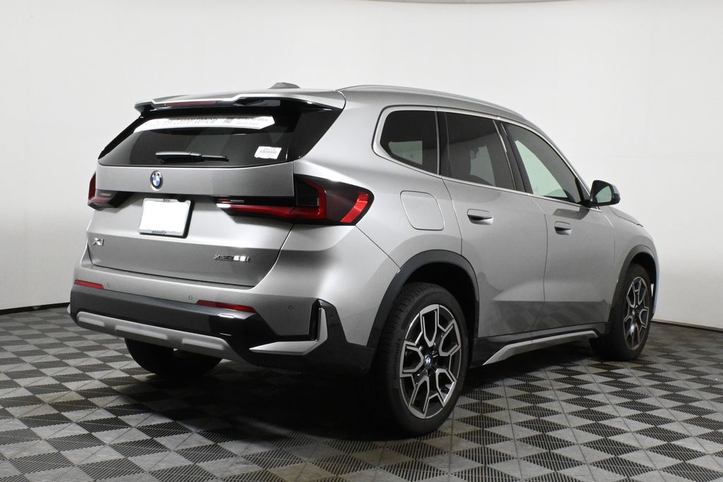 Thumbnail: 2025 BMW X1 - 7