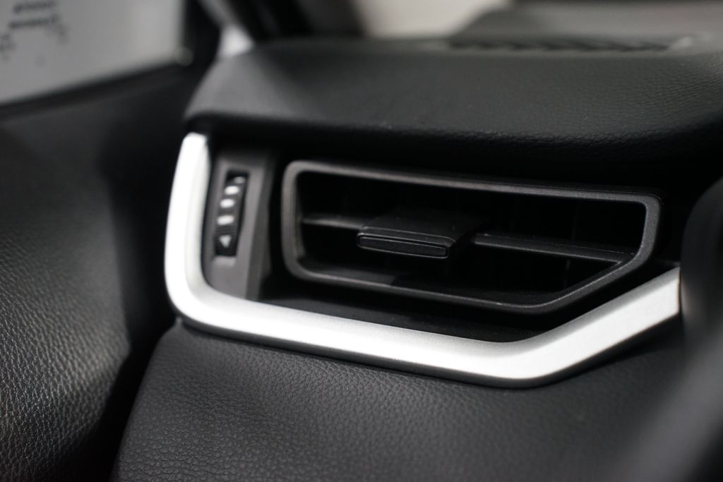 Thumbnail: 2024 Toyota RAV4 - 24