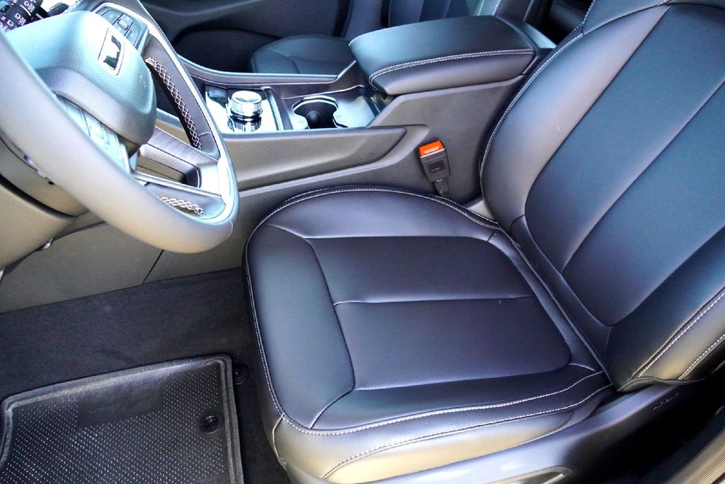 New Car 2025 Jeep Grand Cherokee L  Limited For Sale Under $50,000 In Taylor, Texas