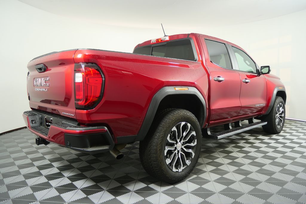 Thumbnail: 2023 GMC Canyon - 3
