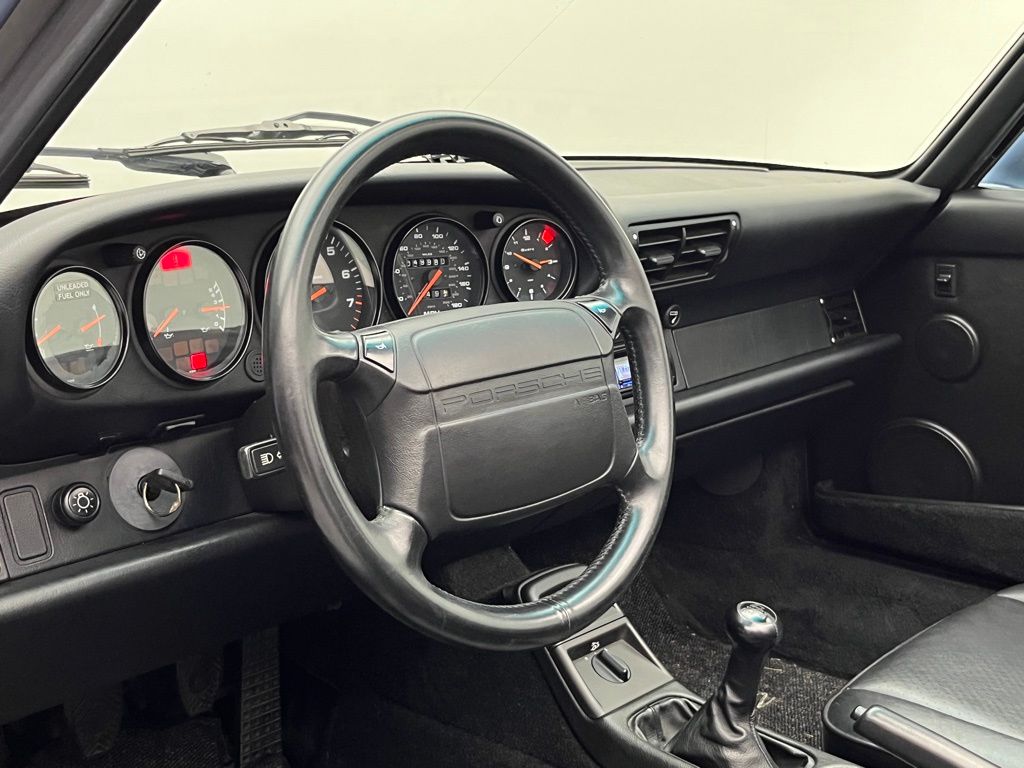 Thumbnail: 1992 Porsche 911 - 9