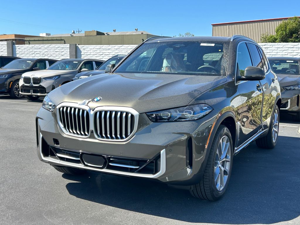 Thumbnail: 2026 BMW X5 - 2