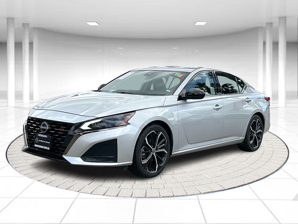 2024 Nissan Altima 2.5 SR