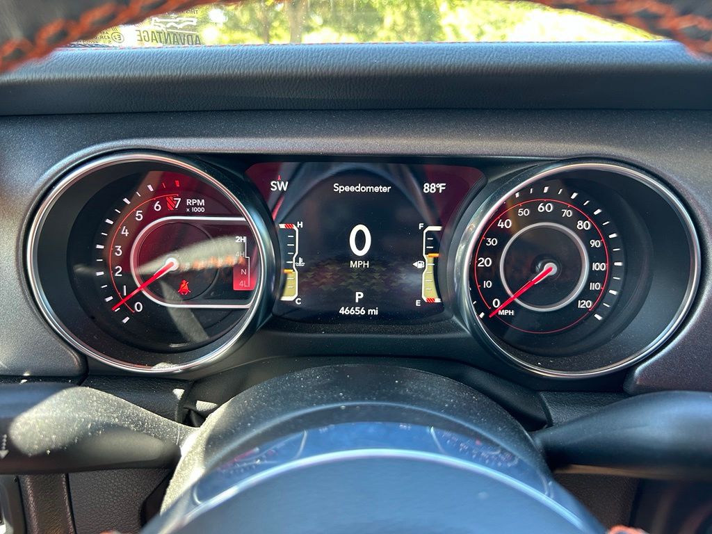 Thumbnail: 2022 Jeep Gladiator - 22