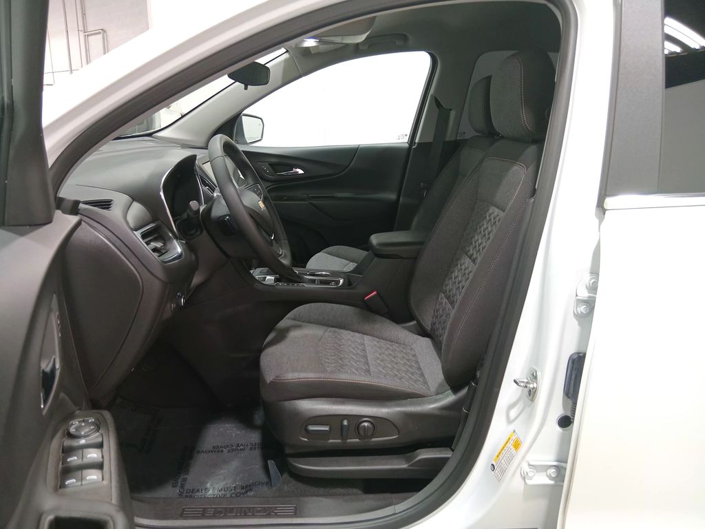 2024 Chevrolet Equinox AWD LT