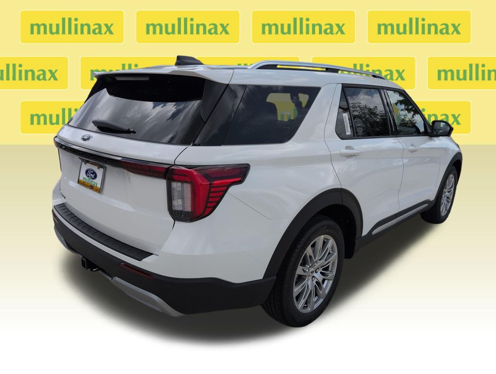 New 2026 White Ford Platinum image 3