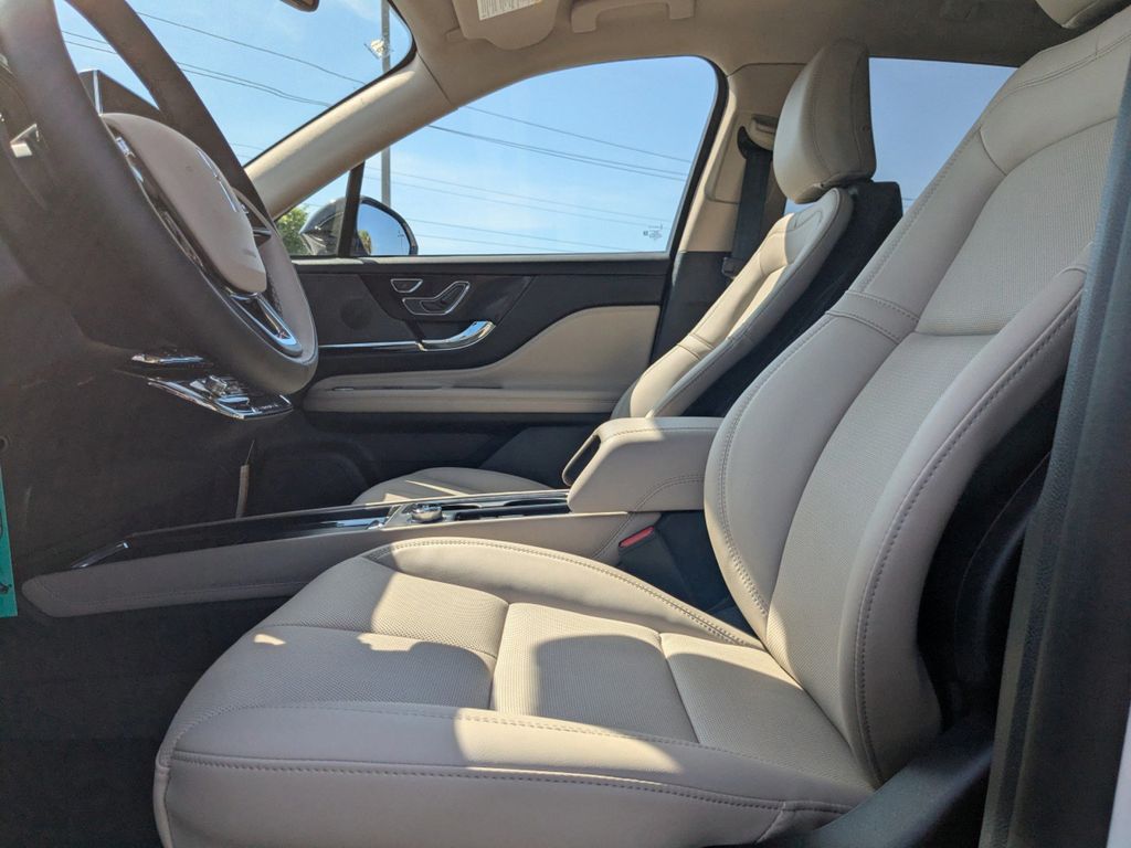 2025 Lincoln Corsair Grand Touring