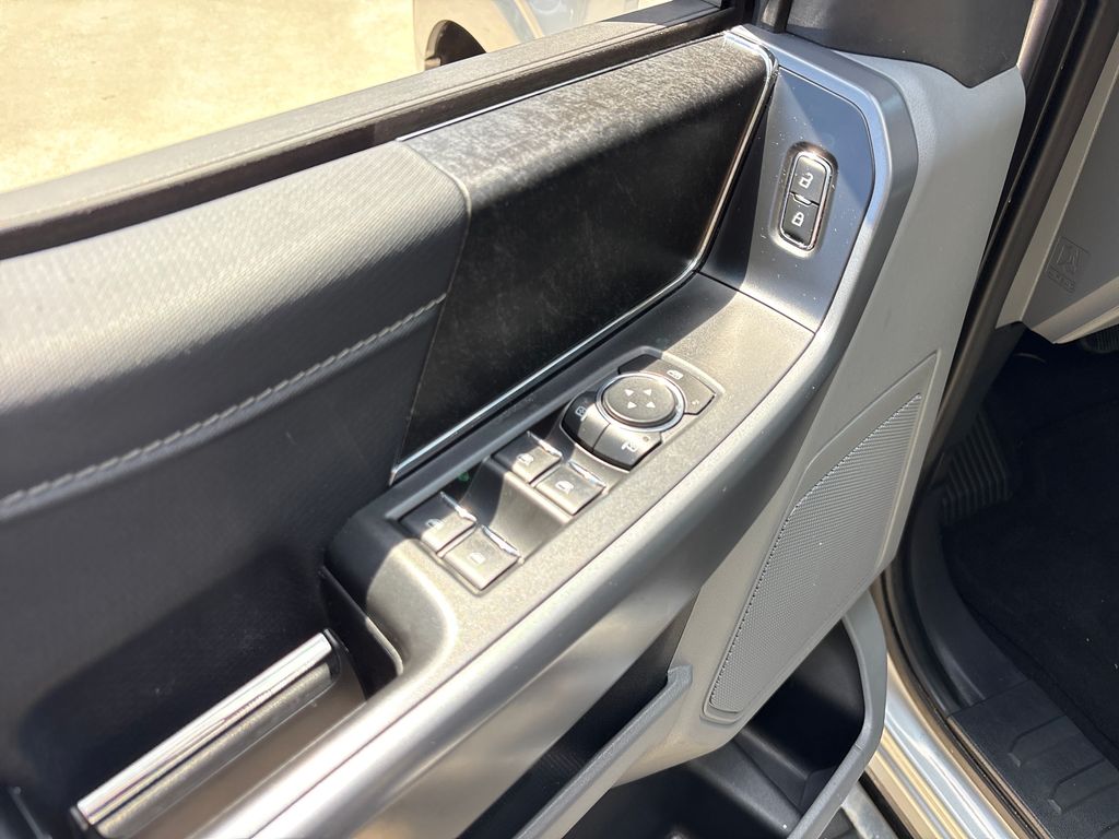 Certified Used 2022 Silver Ford XLT image 16
