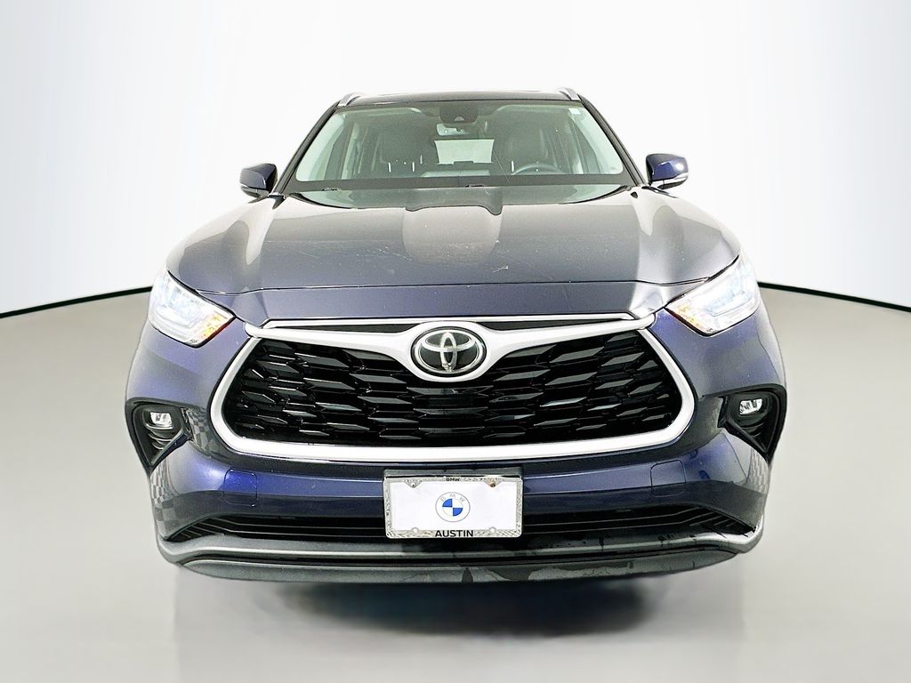 Thumbnail: 2020 Toyota Highlander - 2
