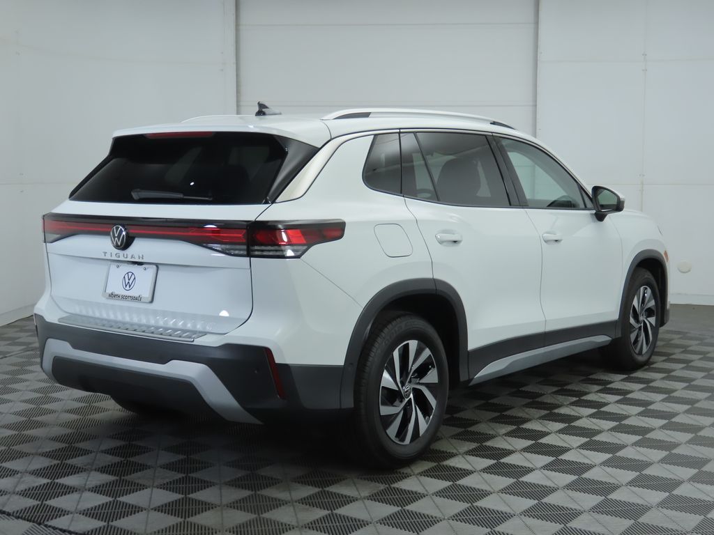 Thumbnail: 2026 Volkswagen Tiguan - 5
