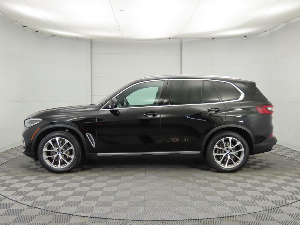 Thumbnail: 2022 BMW X5 - 8