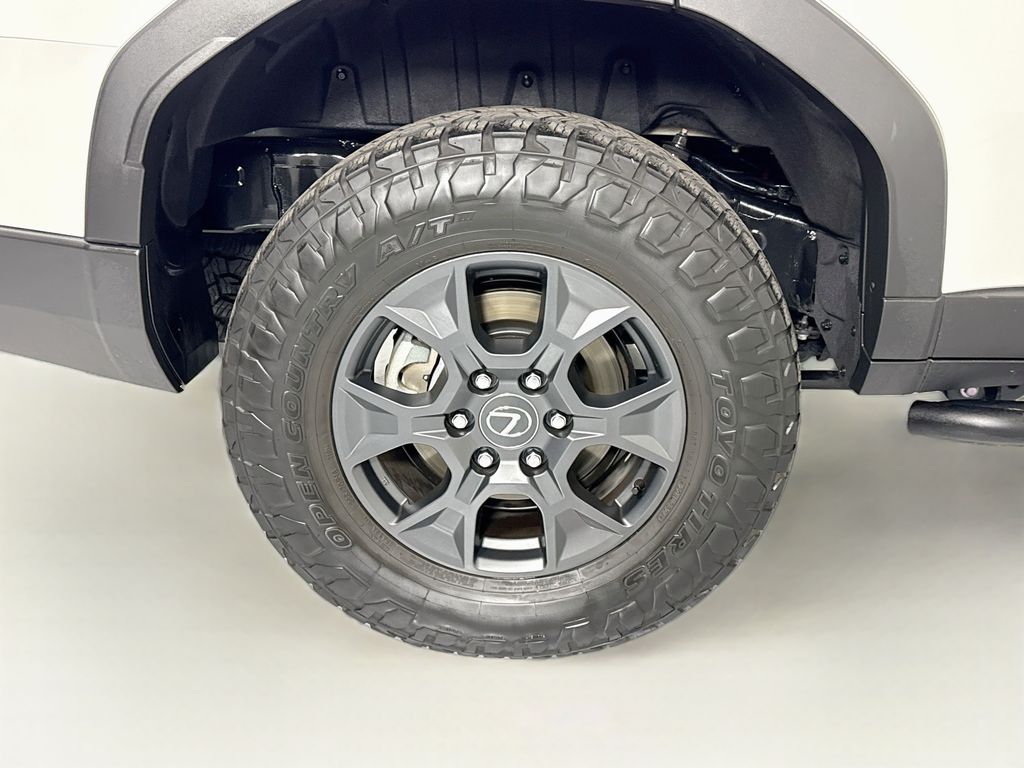 Certified Used 2024 White Lexus 550 Overtrail image 33