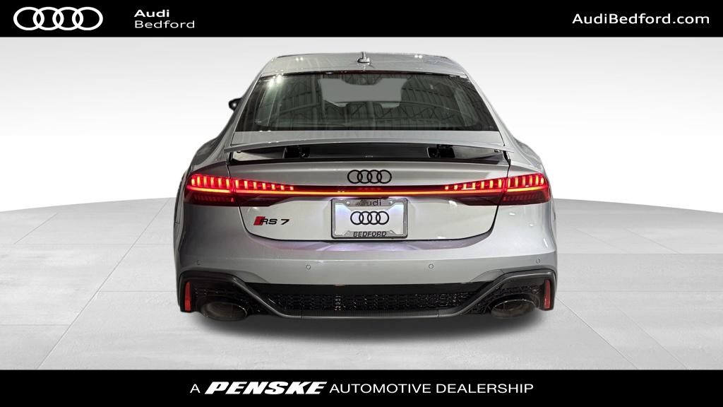 Thumbnail: 2025 Audi RS 7 - 5