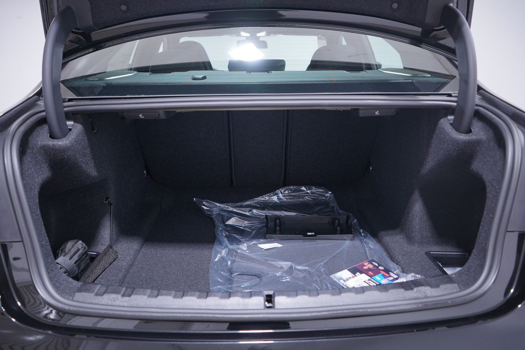 Thumbnail: 2026 BMW M3 - 24