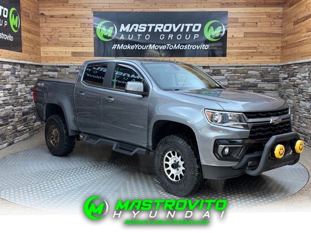 Gray (Satin Steel Metallic) 2022 Chevrolet Colorado Pickup Truck Four-Wheel Drive 8-Speed Automatic