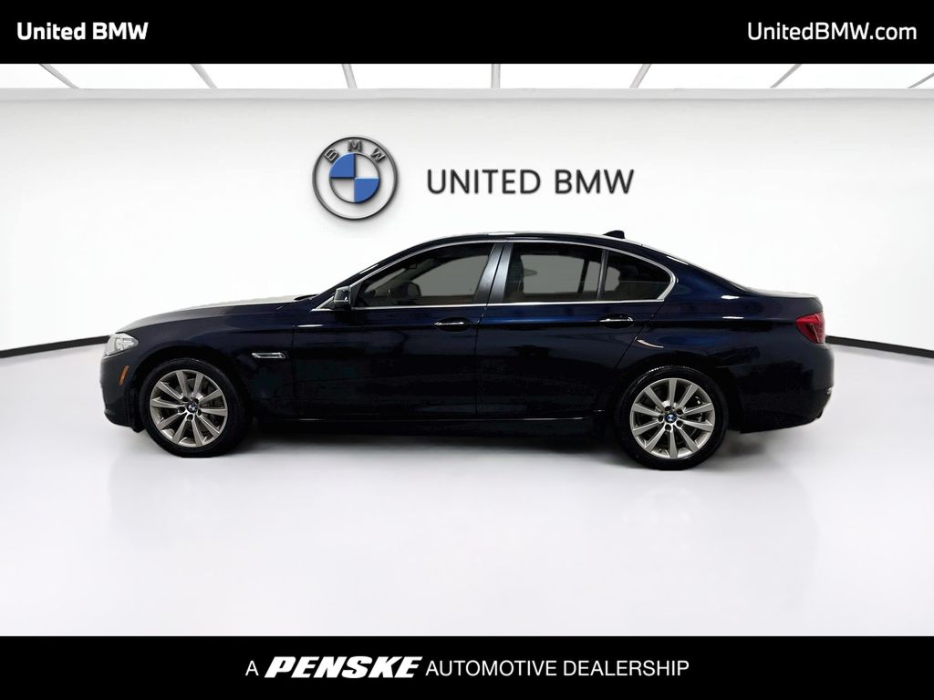 Thumbnail: 2016 BMW 5 Series - 8
