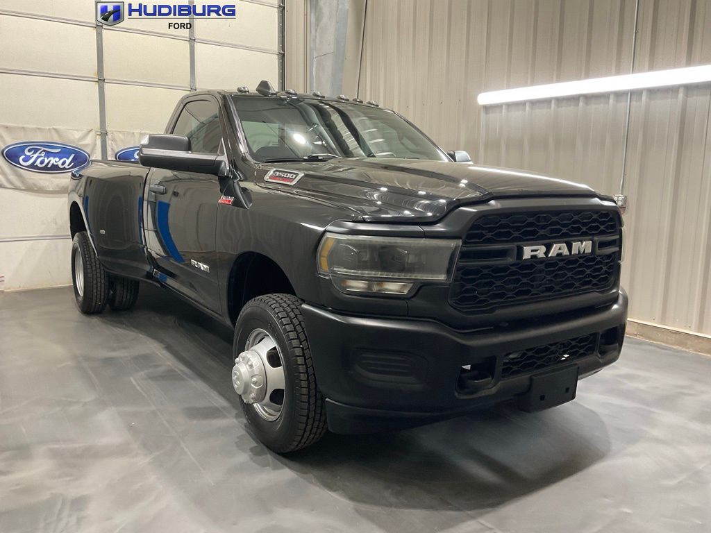 2022 RAM 3500 Tradesman LB DRW 4WD