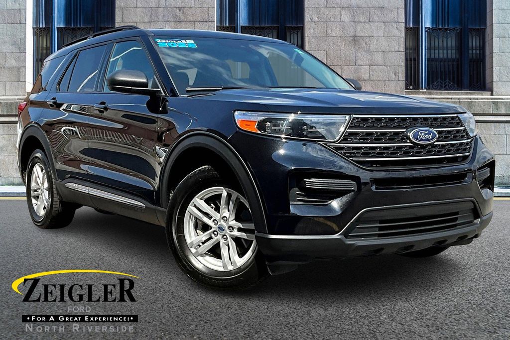 2023 Ford Explorer XLT AWD