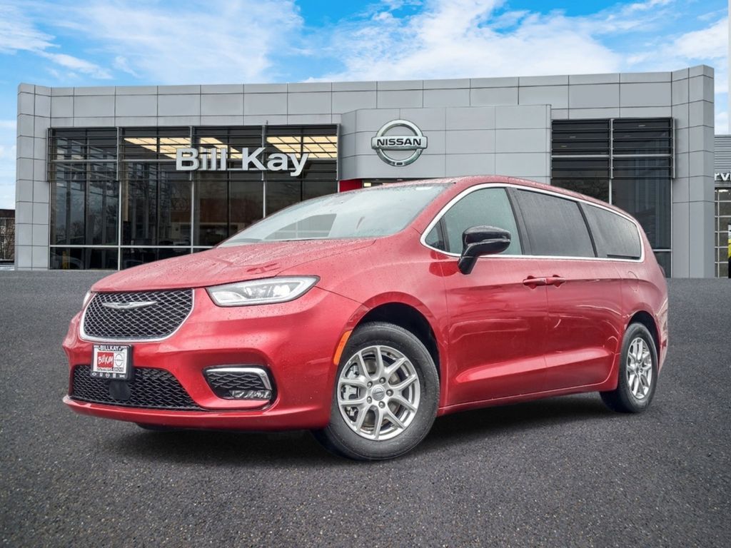 2025 Chrysler Pacifica Select FWD