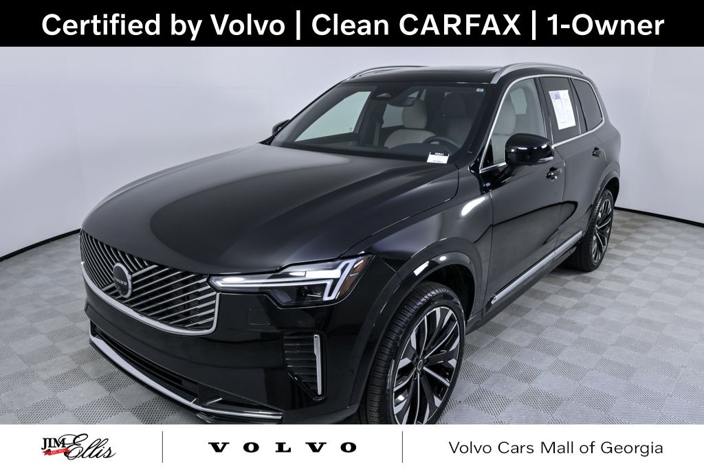 2025 Volvo XC90 B5 Plus Bright Theme 7-Passenger AWD