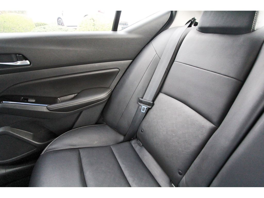 2023 Nissan Altima 2.5 SL - 10