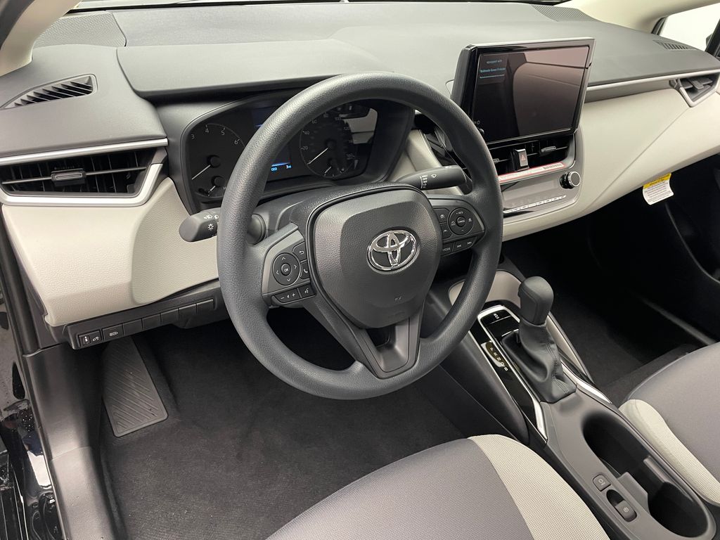 Thumbnail: 2025 Toyota Corolla - 11