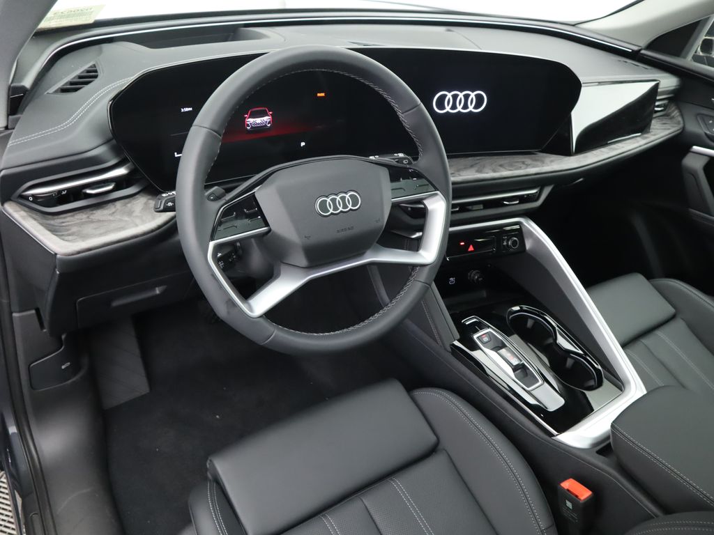 Thumbnail: 2025 Audi Q5 - 11