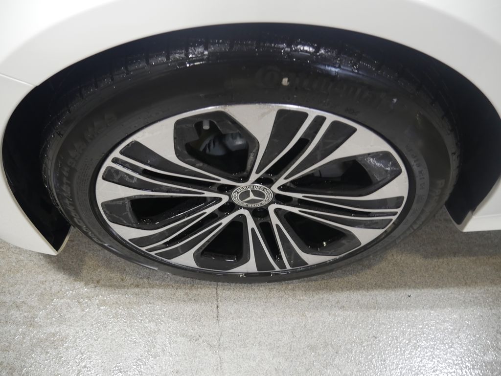 Thumbnail: 2026 Mercedes-Benz E-Class - 12