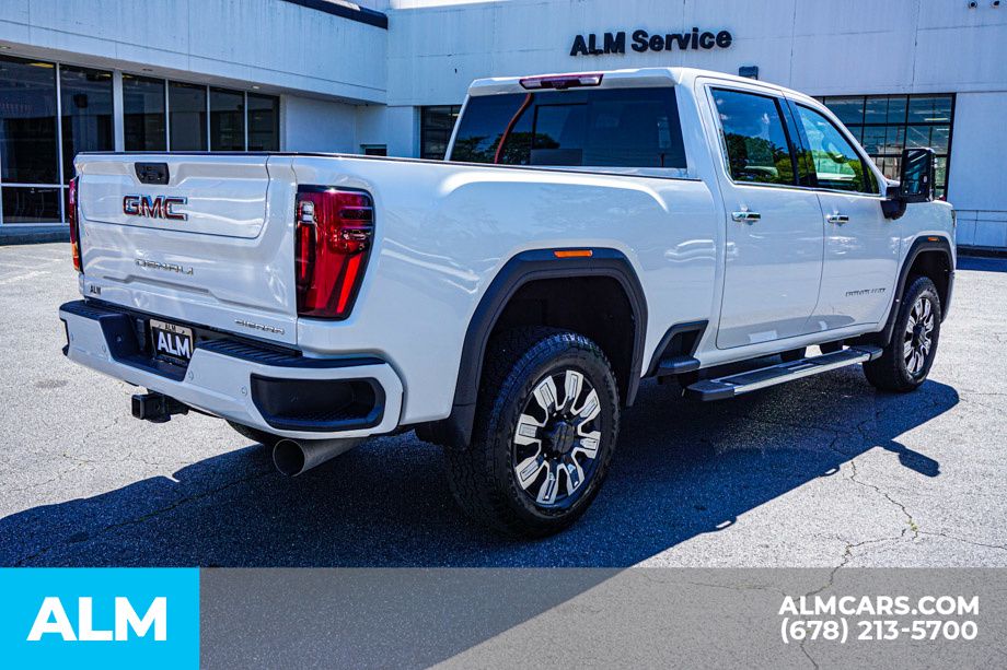 Used 2024 White GMC Denali image 6
