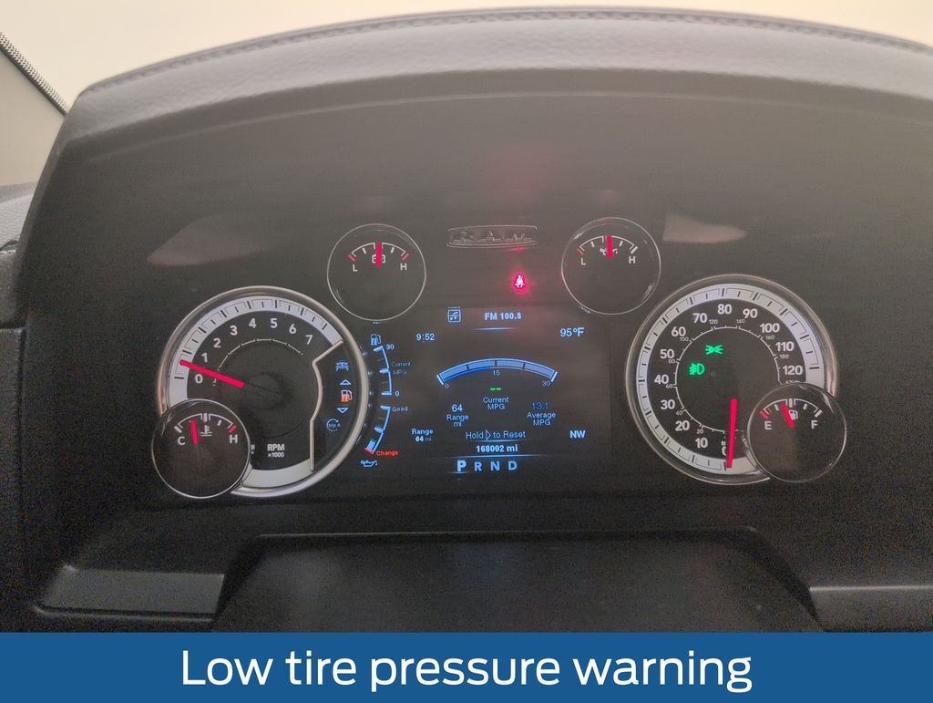 Used 2014 Red Ram Laramie image 22
