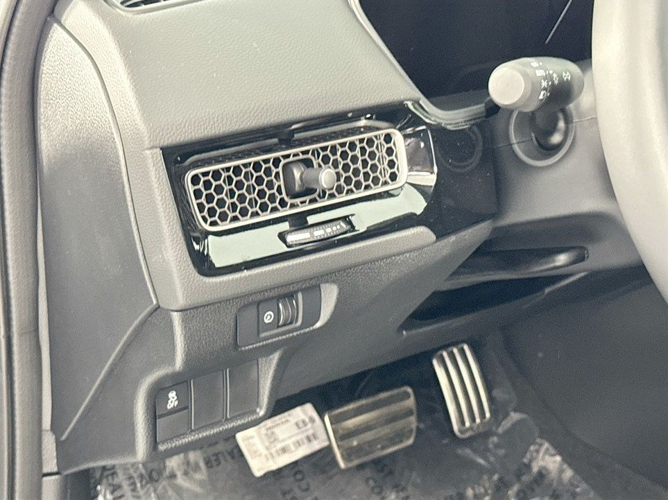 2025 Honda Civic Sport photo