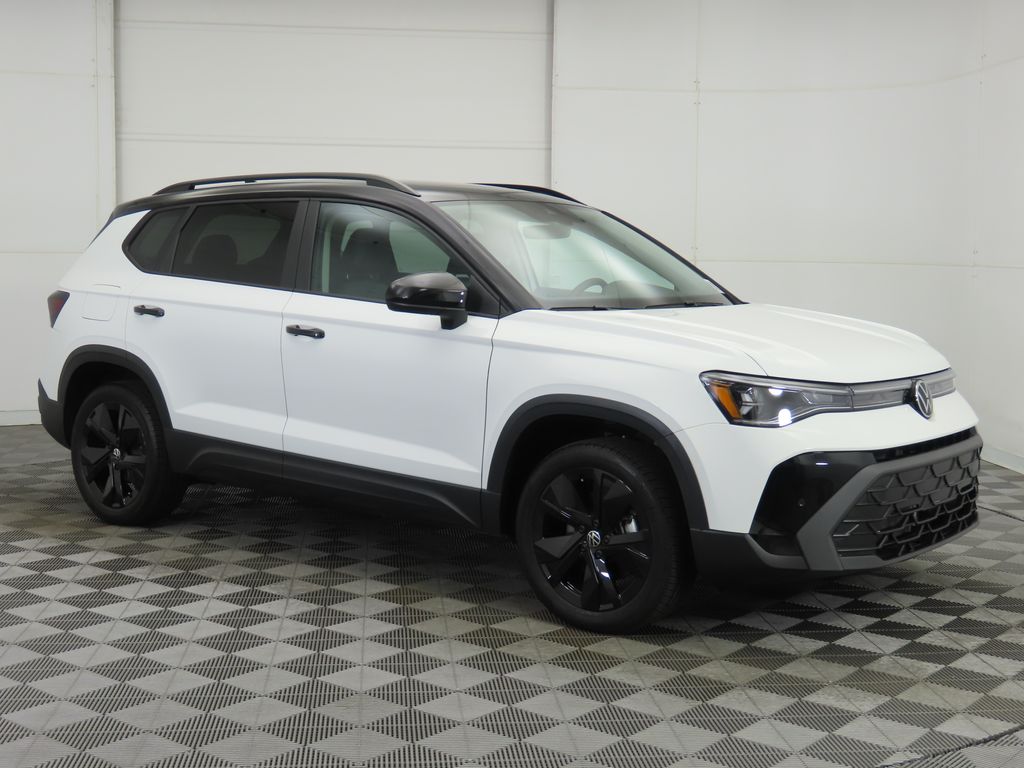 Thumbnail: 2026 Volkswagen Taos - 3