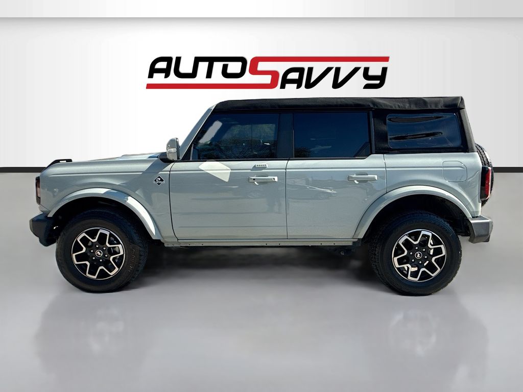 2023 Ford Bronco Outer Banks - 3