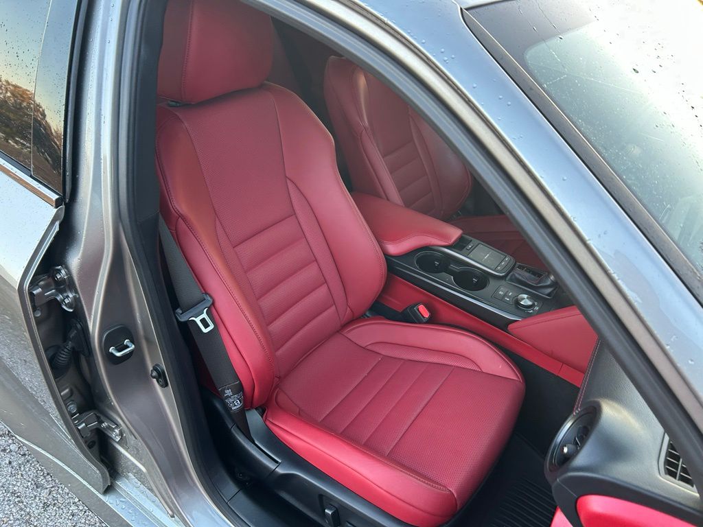 Thumbnail: 2023 Lexus IS - 15