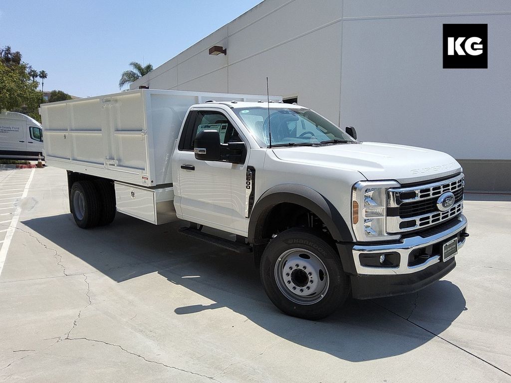 2024 Ford F-600 Super Duty Chassis Cab XL