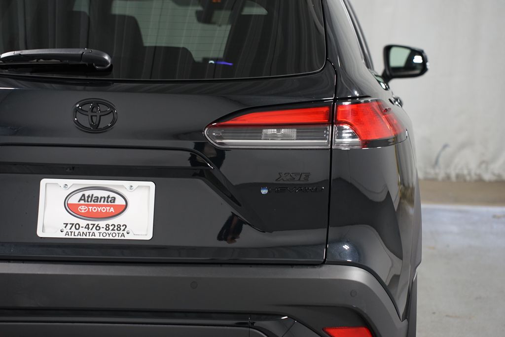 Thumbnail: 2025 Toyota Corolla Cross - 10