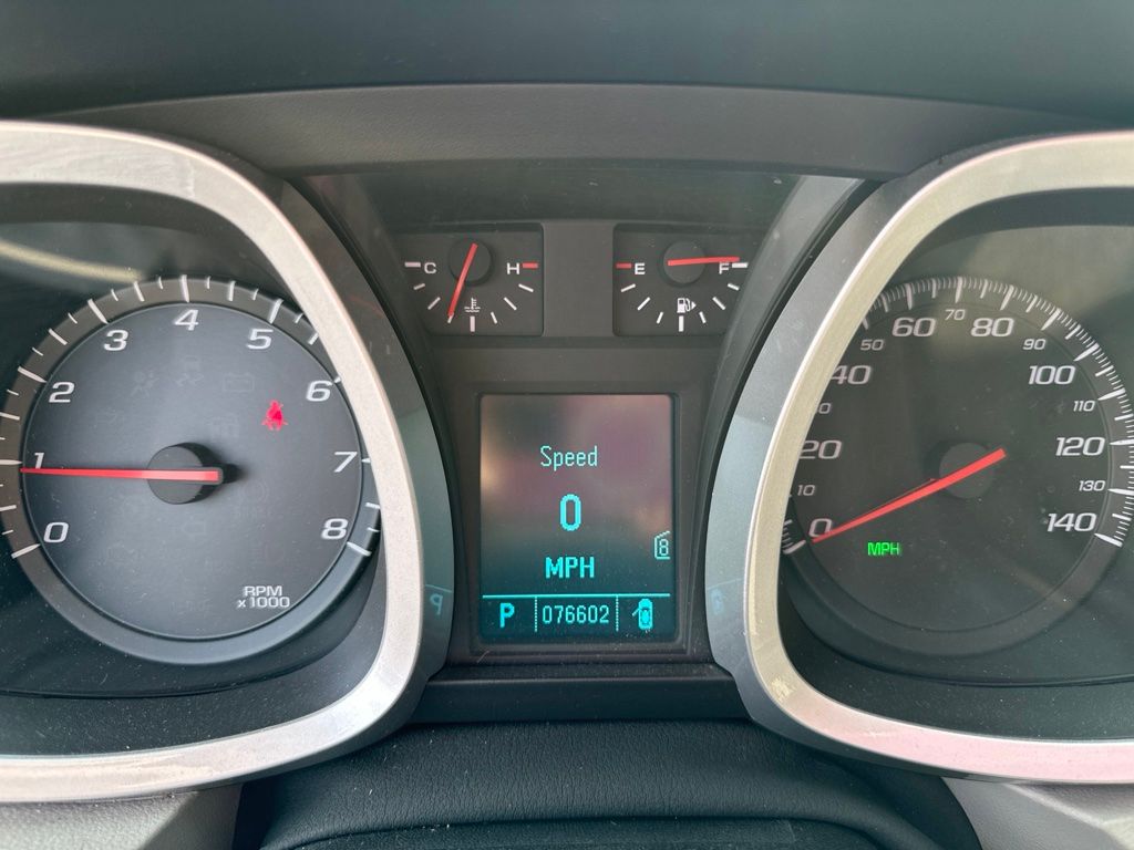 Used 2011 White Chevrolet LT image 6