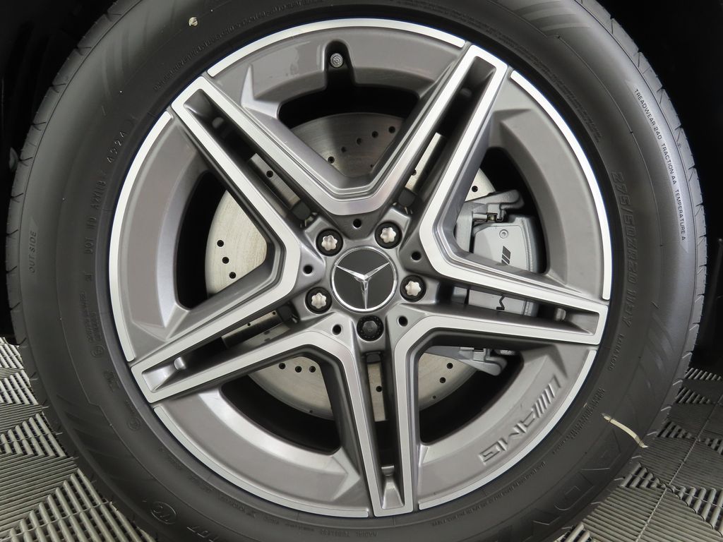 Thumbnail: 2026 Mercedes-Benz GLE - 30