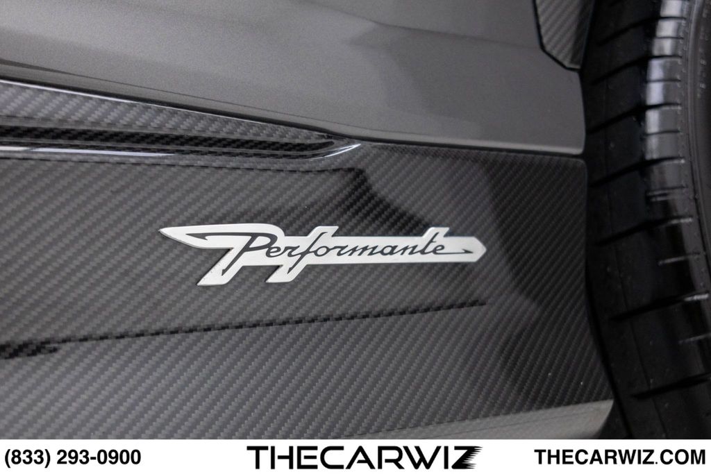 2023 Lamborghini Urus