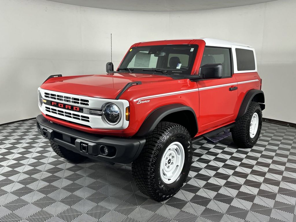 2024 Ford Bronco Heritage Edition 3