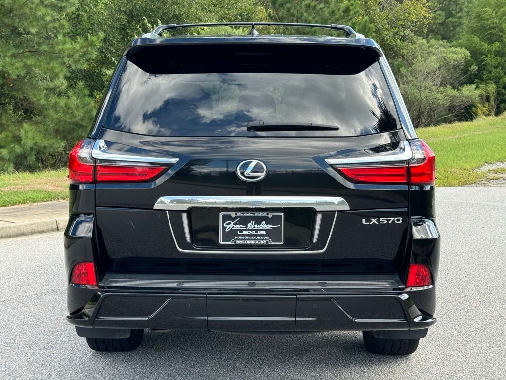 2020 Lexus LX 570 14