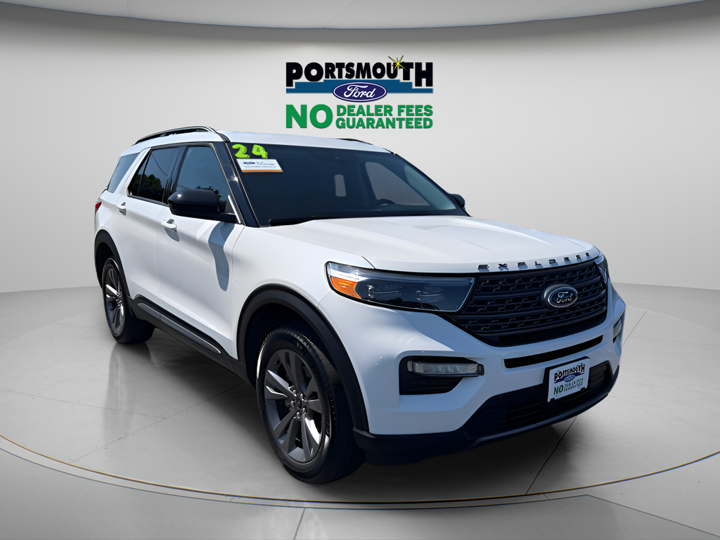 White Metallic 2024 Ford Explorer SUV / Crossover All-Wheel Drive Automatic