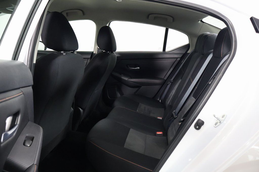 Thumbnail: 2023 Nissan Sentra - 11