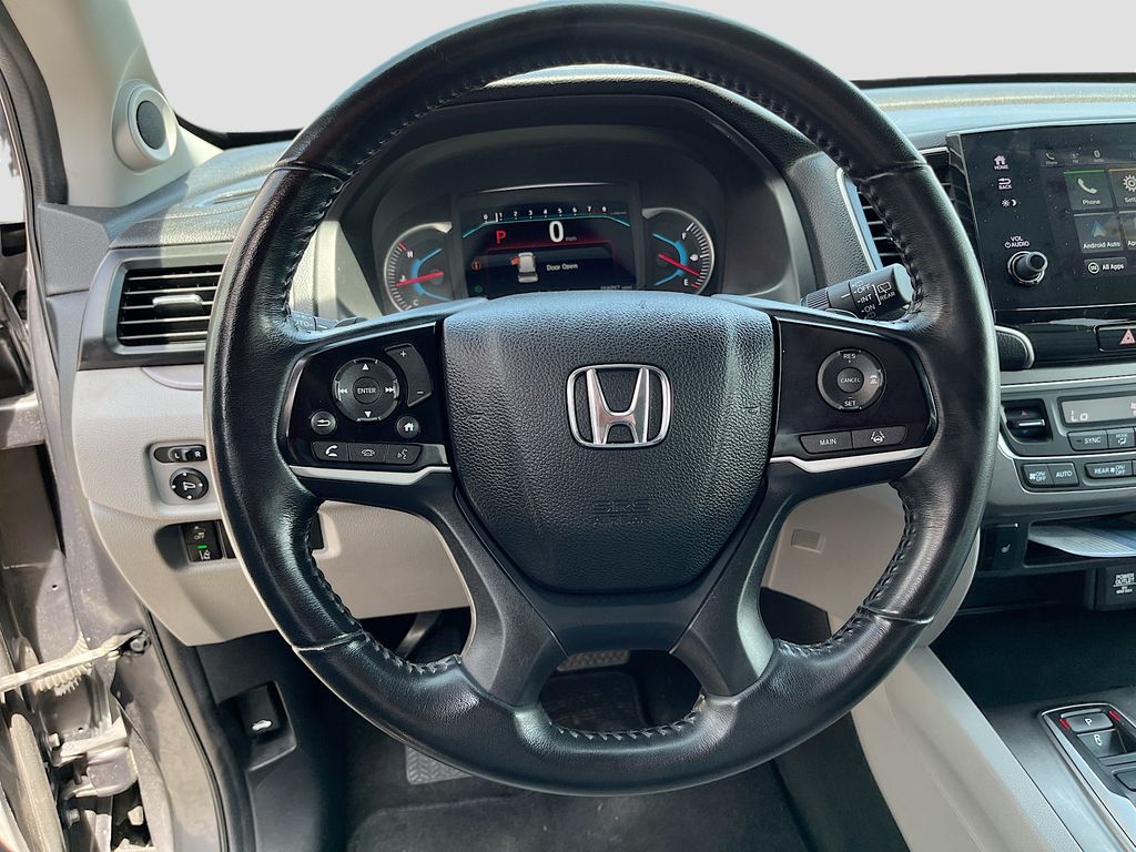 Used 2021 Gray Honda EX-L image 11