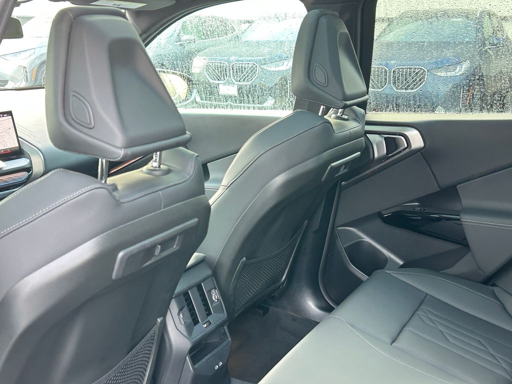 Thumbnail: 2026 BMW X3 - 32